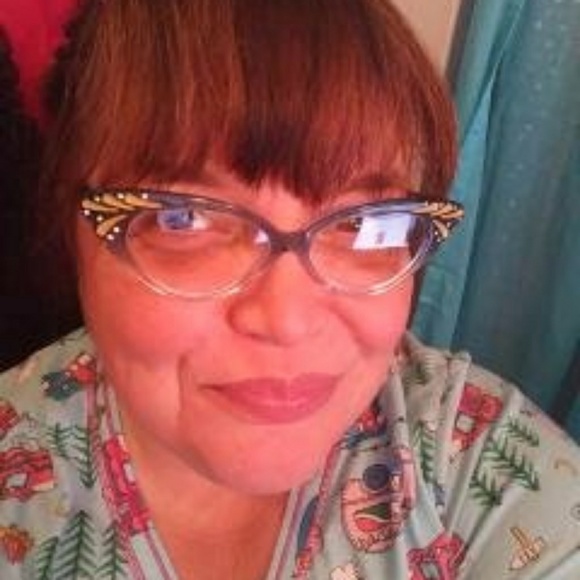 Meet your Posher, Tonya - Picture 3 of 4